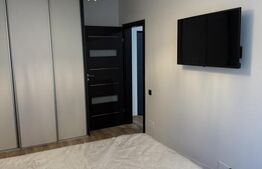 Apartament de vanzare, cu 2 camere, semidecomandat, 44 mp, zona Dambul Rotund