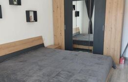 Apartament de vanzare, 2 camere, parcare, zona Porii