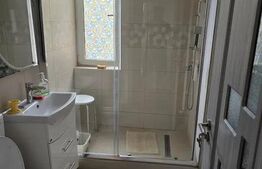 Apartament, de inchiriat, cu 2 camere semidecomandat, 50 mp, zona Mihai Viteazu