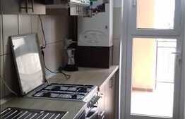 De vanzare apartament 2 camere, 57 mp, decomandat! Parcare! Zona strazii Porii!