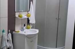 De vanzare apartament 2 camere, 57 mp, decomandat! Parcare! Zona strazii Porii!