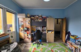 Apartament in casa 100 mp, 3 camere, teren 260mp, zona Dambul Rotund