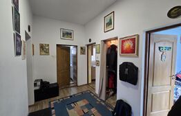 Apartament in casa 100 mp, 3 camere, teren 260mp, zona Dambul Rotund