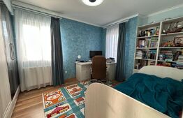 Apartament de vanzare, cu 4 camere, 100 mp, zona Oasului