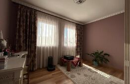 Apartament de vanzare, cu 4 camere, 100 mp, zona Oasului