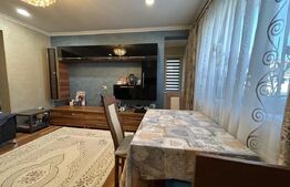 Apartament de vanzare, cu 4 camere, 100 mp, zona Oasului