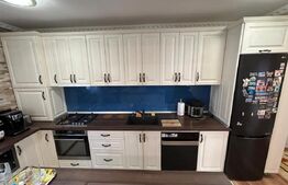 Apartament de vanzare, cu 4 camere, 100 mp, zona Oasului