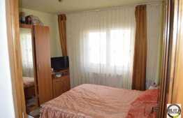 Apartament 4 camere, 77 mp, decomandat, zona strazii Calea Baciului