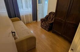 Apartament de vanzare, cu 4 camere, 74 mp, et intermediar, zona Manastur
