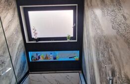 Casa exclusivista , LUX, Harman