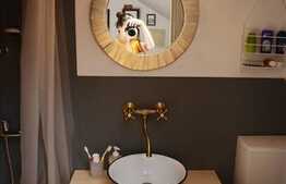 De vanzare apartament pe 2 nivele 100 mp utili in centru. Superfinisat.