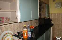 Apartament 2 camere, 54 mp, decomandat, zona strazii Aurel Vlaicu