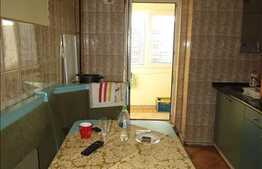 Apartament 2 camere, 54 mp, decomandat, zona strazii Aurel Vlaicu