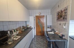Apartament 91 mp, 3 camere, 2 bai, etaj intermediar, vedere panoramica, Vlahuta