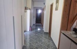 Apartament 91 mp, 3 camere, 2 bai, etaj intermediar, vedere panoramica, Vlahuta