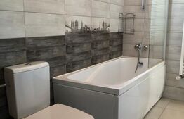 Casa spatioasa, 5 camere, teren 900mp, in Sanpetru