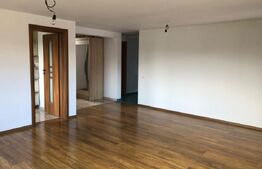 Casa spatioasa, 5 camere, teren 900mp, in Sanpetru