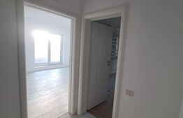 Apartament de vanzare, cu 3 camere, 73 mp + balcon 5 mp, zona Tractorul 
