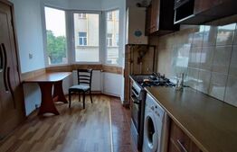 Apartament cu 2 camere de vanzare, 47 mp,  strada Horea