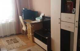 Apartament 2 camere, 56 mp, decomandat, parcare, zona Petrom