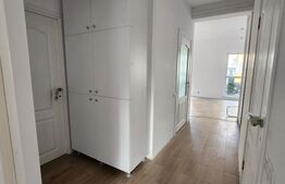 Apartament 3 camere decomandat, 2 bai, gradina 155 mp, parcare, Zona Catanelor