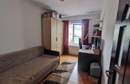 Apartament semidecomandat cu 3 camere, complet mobilat si utilat, zona Florilor