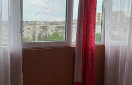 Apartament cu 2 camere, decomandat, 56 mp, balcon, zona strazii Tasnad