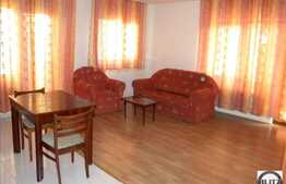 Apartament de inchiriat cu 2 camere,cu loc de parcare si 3 balcoane, in Floresti