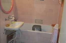 3 camere, 65 mp, decomandat, parcare, boxa la subsol, zona strazii Bucium