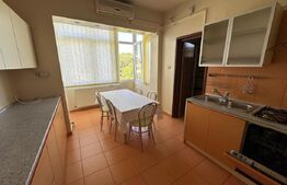Apartament 3 camere decomandate, 100mp, 2 bai, strada Hasdeu