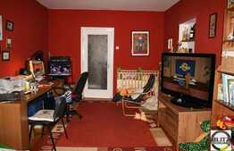 De vanzare apartament 2 camere decomandate, in zona strazii Donath.