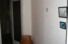 De vanzare apartament 2 camere decomandate, in zona strazii Donath.