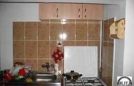 De vanzare apartament 2 camere decomandate, in zona strazii Donath.