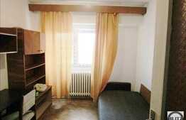 De vanzare apartament 3 camere, 60 mp, decomandat, zona strazii Louis Pasteur