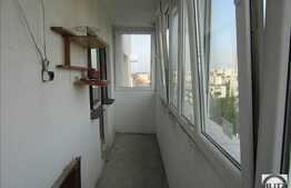 De vanzare apartament 3 camere, 60 mp, decomandat, zona strazii Louis Pasteur