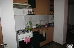 2 camere, 60 mp, decomandat, boxa, zona strazii Muncitorilor