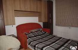 2 camere, 60 mp, decomandat, boxa, zona strazii Muncitorilor