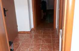 1 camera, 40 mp, imobil nou, zona strazii Traian Mosoiu