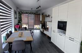 Apartament cu 3 camere, 63 mp utili, terasa de 88 mp, zona Cetatii