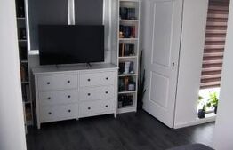 Apartament cu 3 camere, 63 mp utili, terasa de 88 mp, zona Cetatii