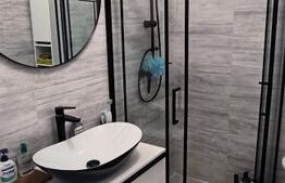 Apartament cu 3 camere, 63 mp utili, terasa de 88 mp, zona Cetatii