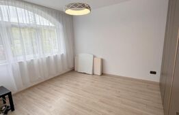 Casa INDIVIDUALA, 2 locuri de parcare, gradina amenajata, LUX