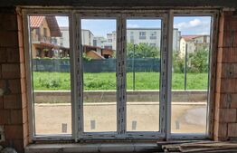 Casă / Vilă cu 4 camere de vânzare