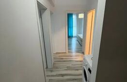 Apartament 2 camere, 56 mp, decomandat , la cheie, lift, Zona centrala ! 