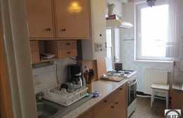 3 camere, 57 mp, decomandat, boxa, parcare, garaj, zona strazii Maramuresului