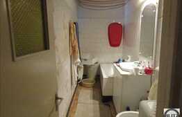 3 camere, 57 mp, decomandat, boxa, parcare, garaj, zona strazii Maramuresului