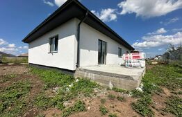 Casa noua cu 4 camere in Tarlungeni