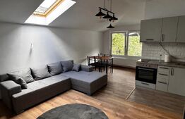 Apartament 3 camere, semidecomandat, modern, zona Centrala