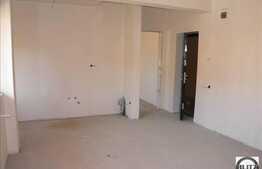 Apartament cu 3 camere, cu loc de parcare, in zona strazii Teilor