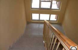 Apartament cu 3 camere, cu loc de parcare, in zona strazii Teilor